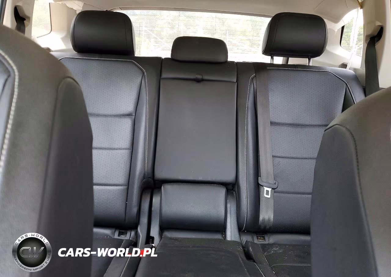 2021 Volkswagen Tiguan Se VIN:3VV2B7AX0MM066611 - 10
