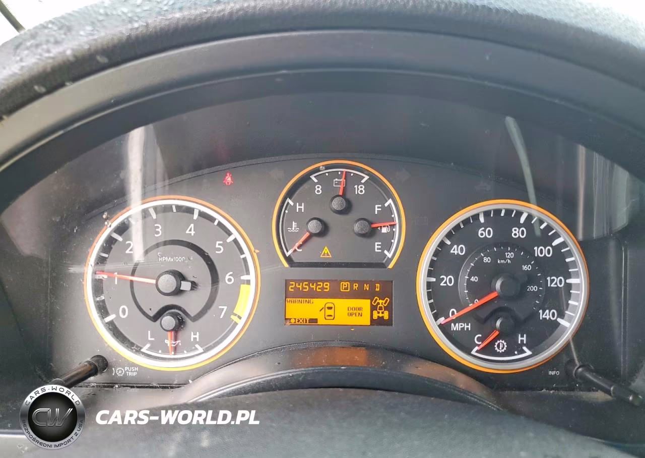 2013 Nissan Armada Sv VIN:5N1AA0NC2DN608126 - 9