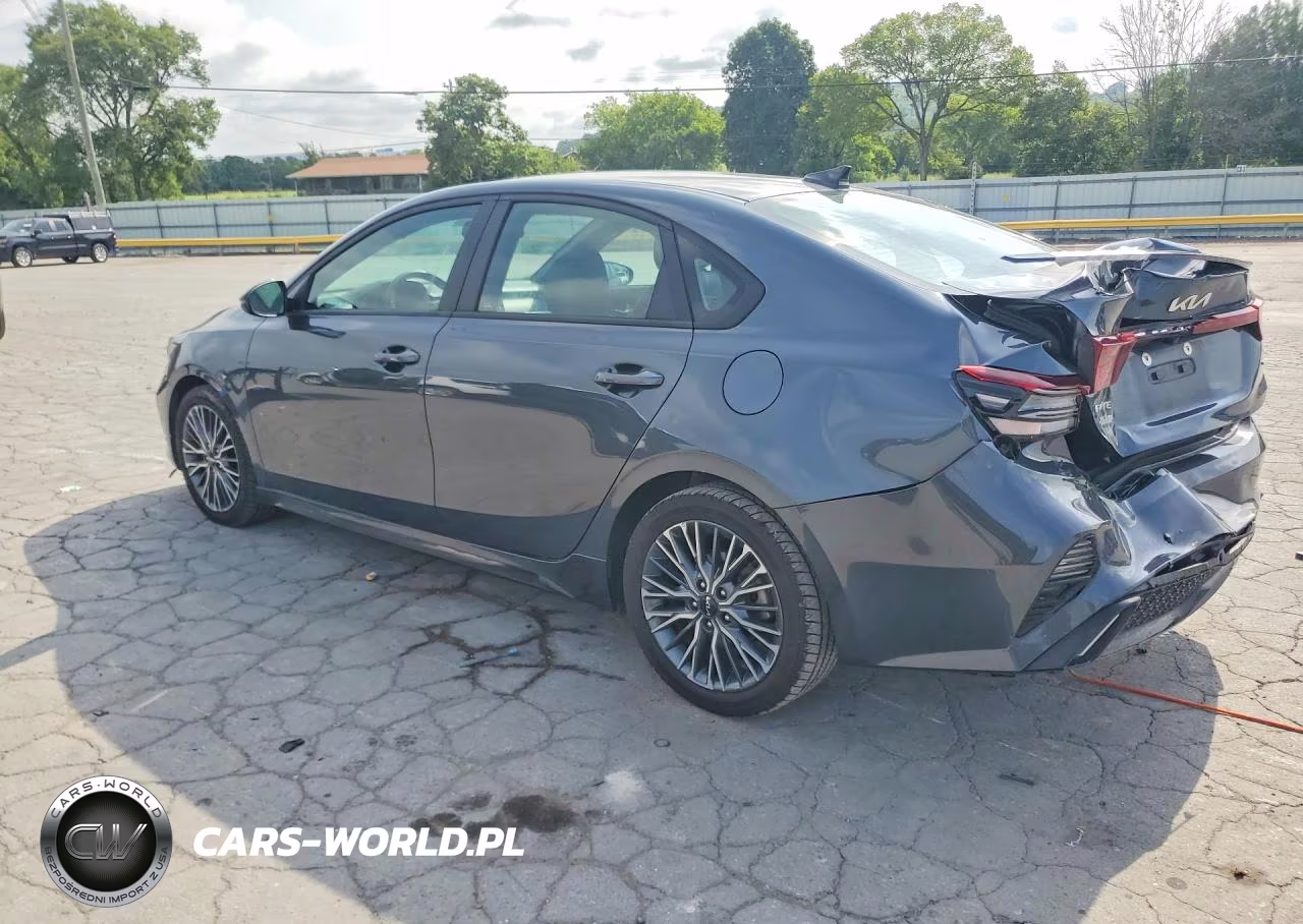 2023 Kia Forte Gt Line VIN:3KPF54AD2PE568904 - 2