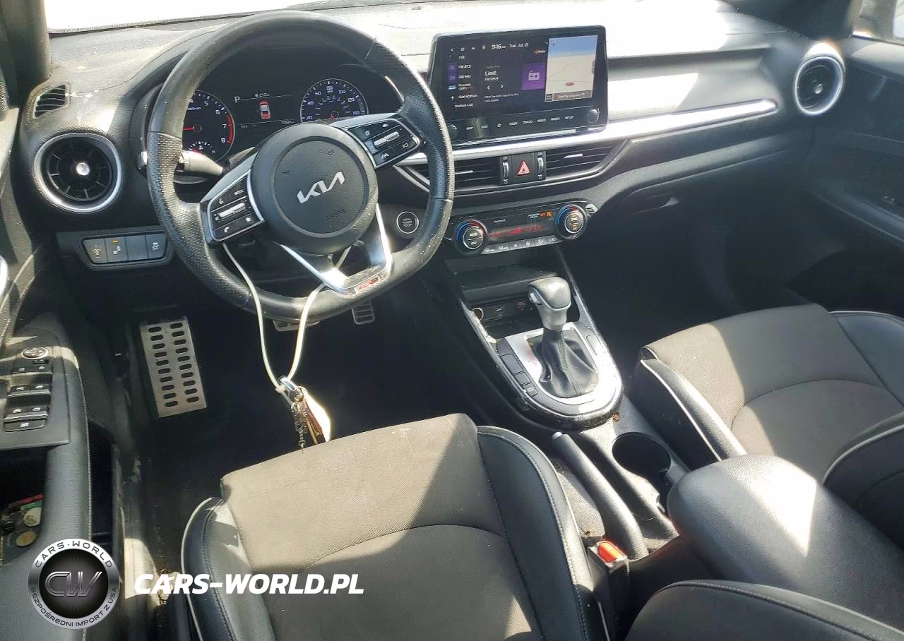 2023 Kia Forte Gt Line VIN:3KPF54AD2PE568904 - 8
