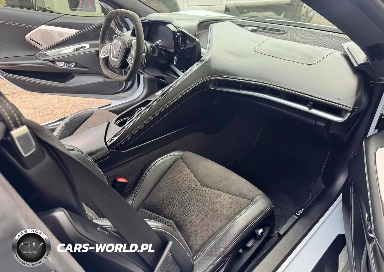 2020 Chevrolet Corvette Stingray 3Lt VIN:1G1Y82D44L5103930 - 10