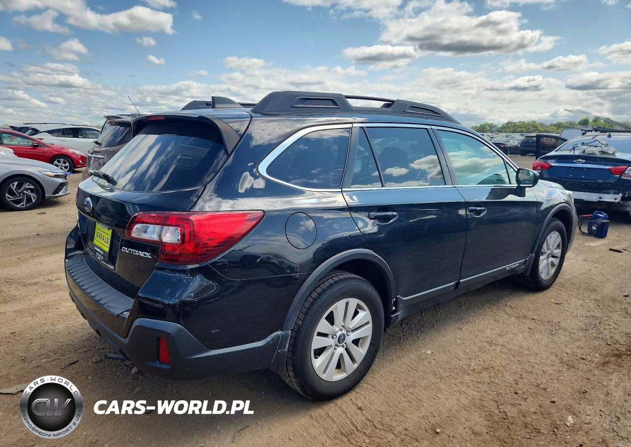 2019 Subaru Outback 2.5I Premium VIN:4S4BSAFC6K3390741 - 3