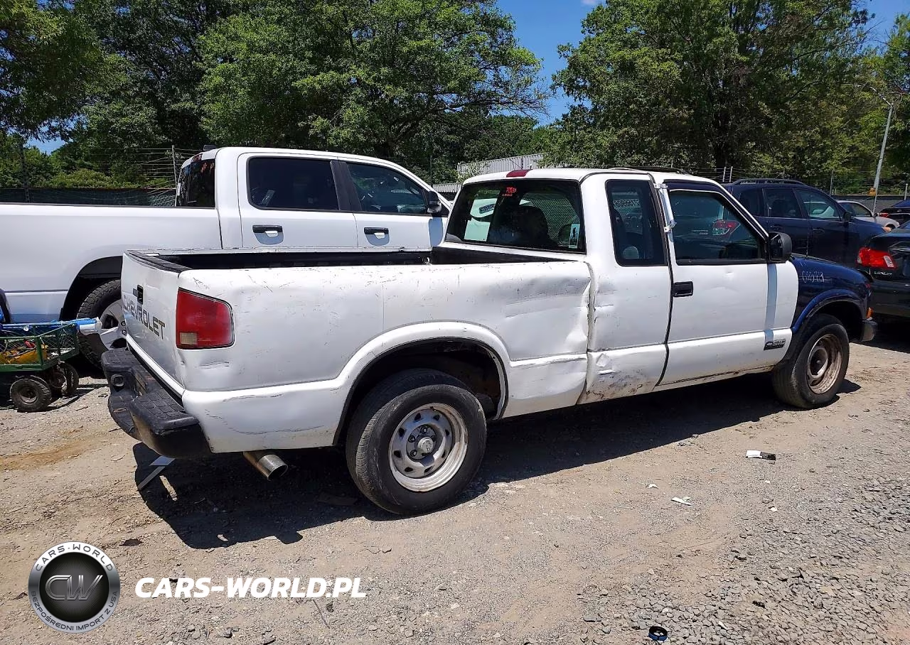 2000 Chevrolet S Truck S10 VIN:1GCCS1951YK290809 - 3
