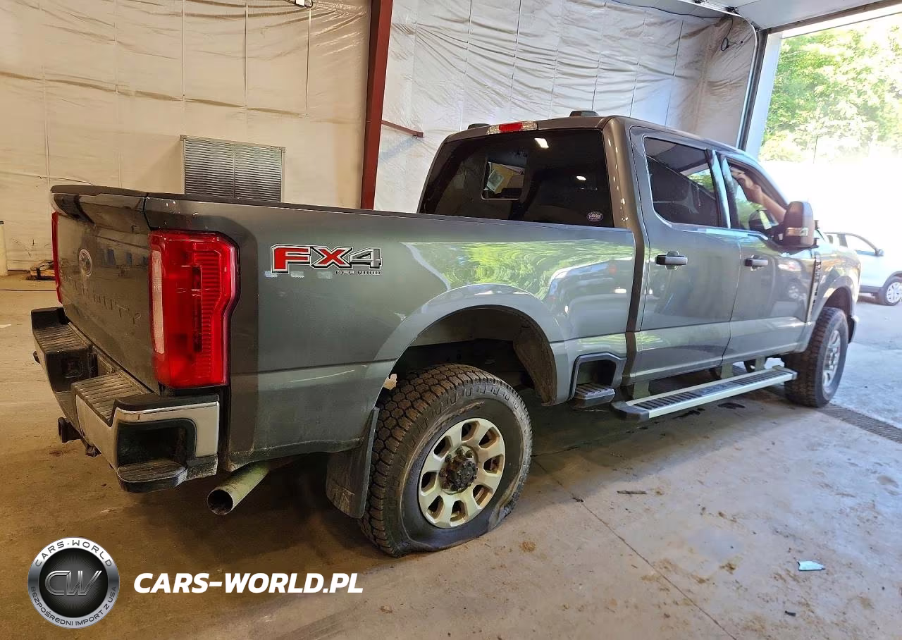 2024 Ford F250 Super Duty VIN:1FT7W2BN8REF03177 - 3