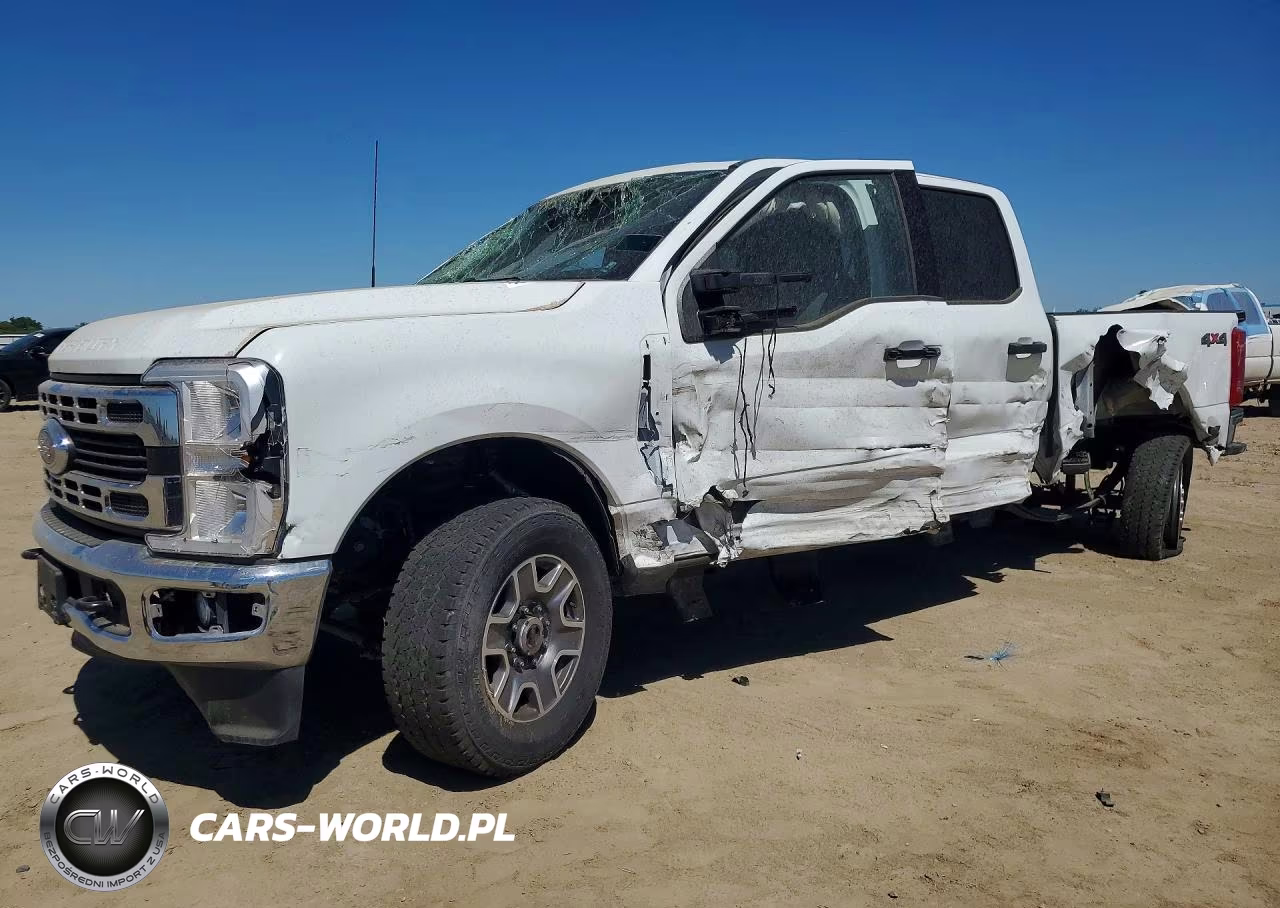 2025 Ford F250 Super Duty – zdjęcie 1 z 13