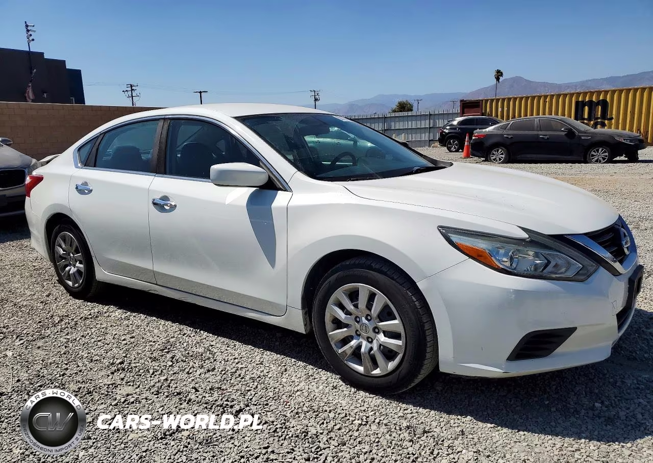 2016 Nissan Altima 2.5 S VIN:1N4AL3AP5GN359162 - 4