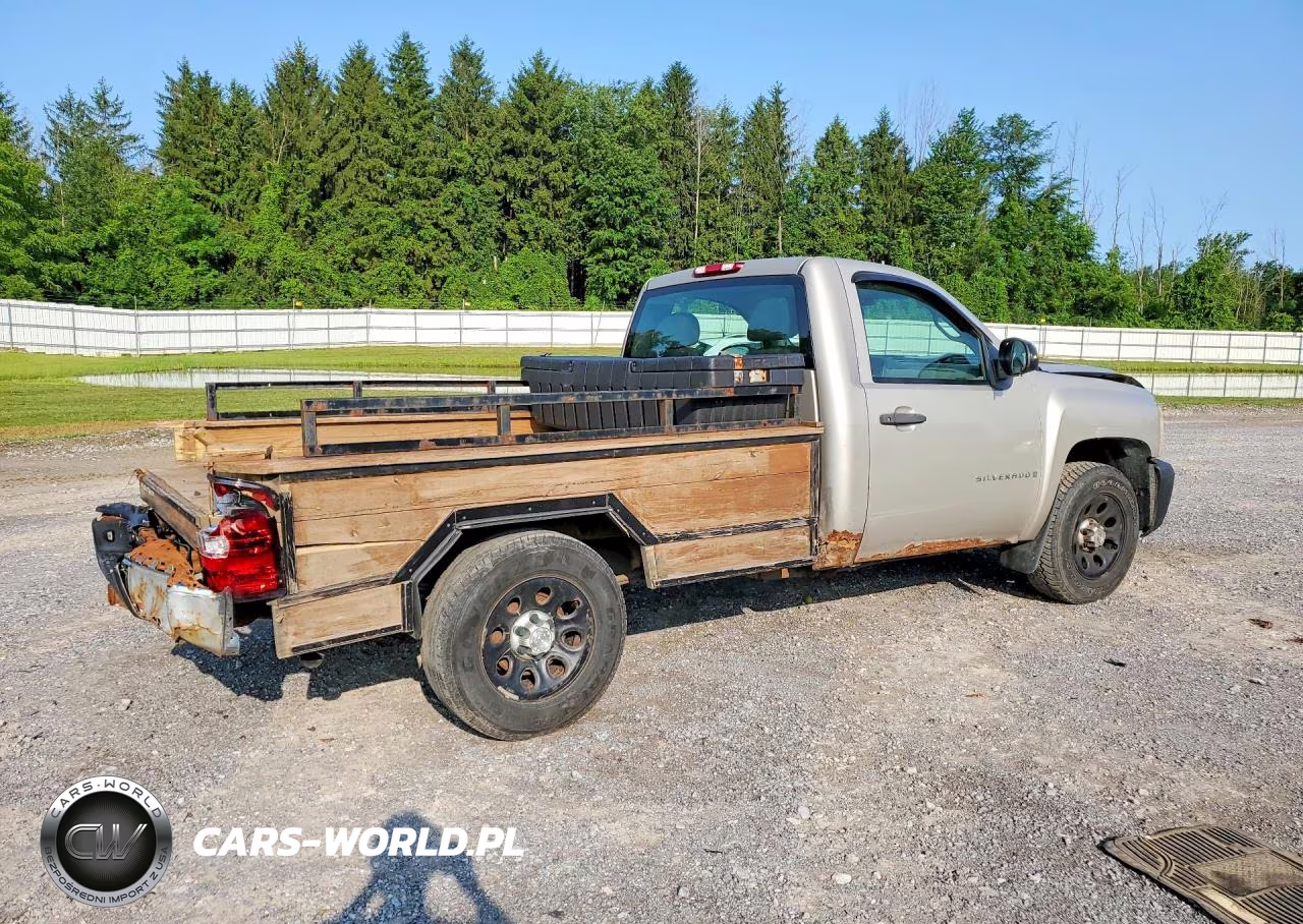 2008 Chevrolet Silverado C1500 VIN:1GCEC14X28Z313715 - 3