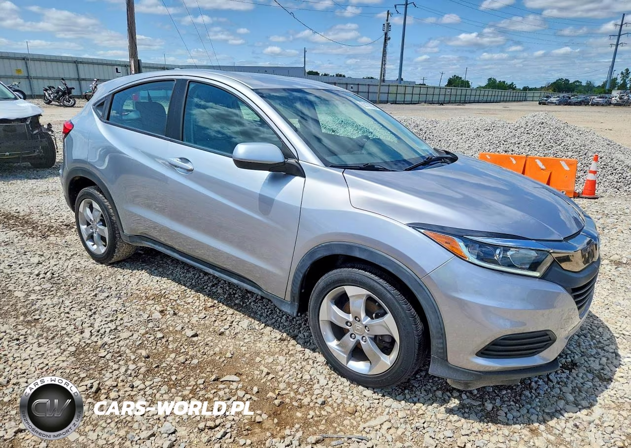 2019 Honda Hr-V Lx VIN:3CZRU6H38KG703352 - 4