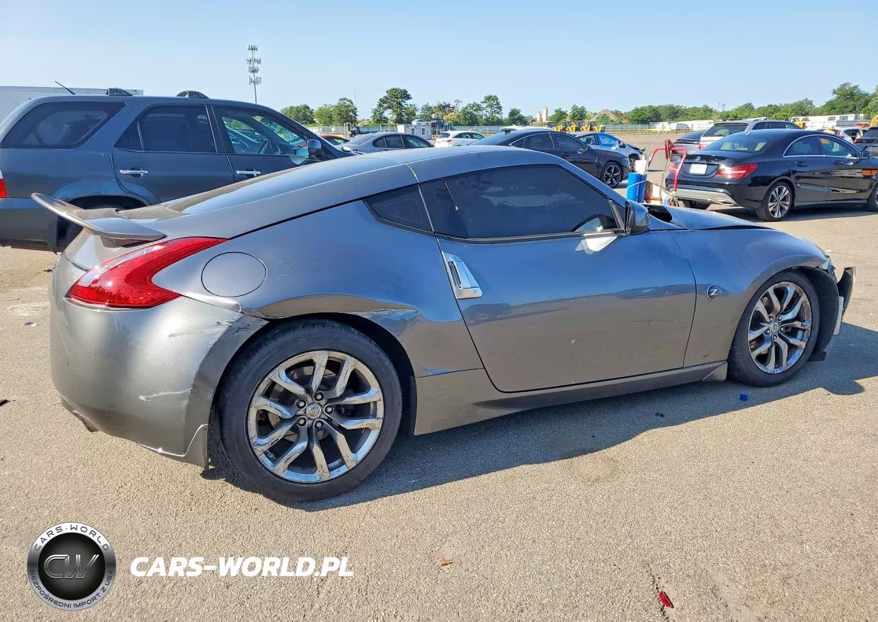 2014 Nissan 370Z Base VIN:JN1AZ4EH1EM636087 - 3