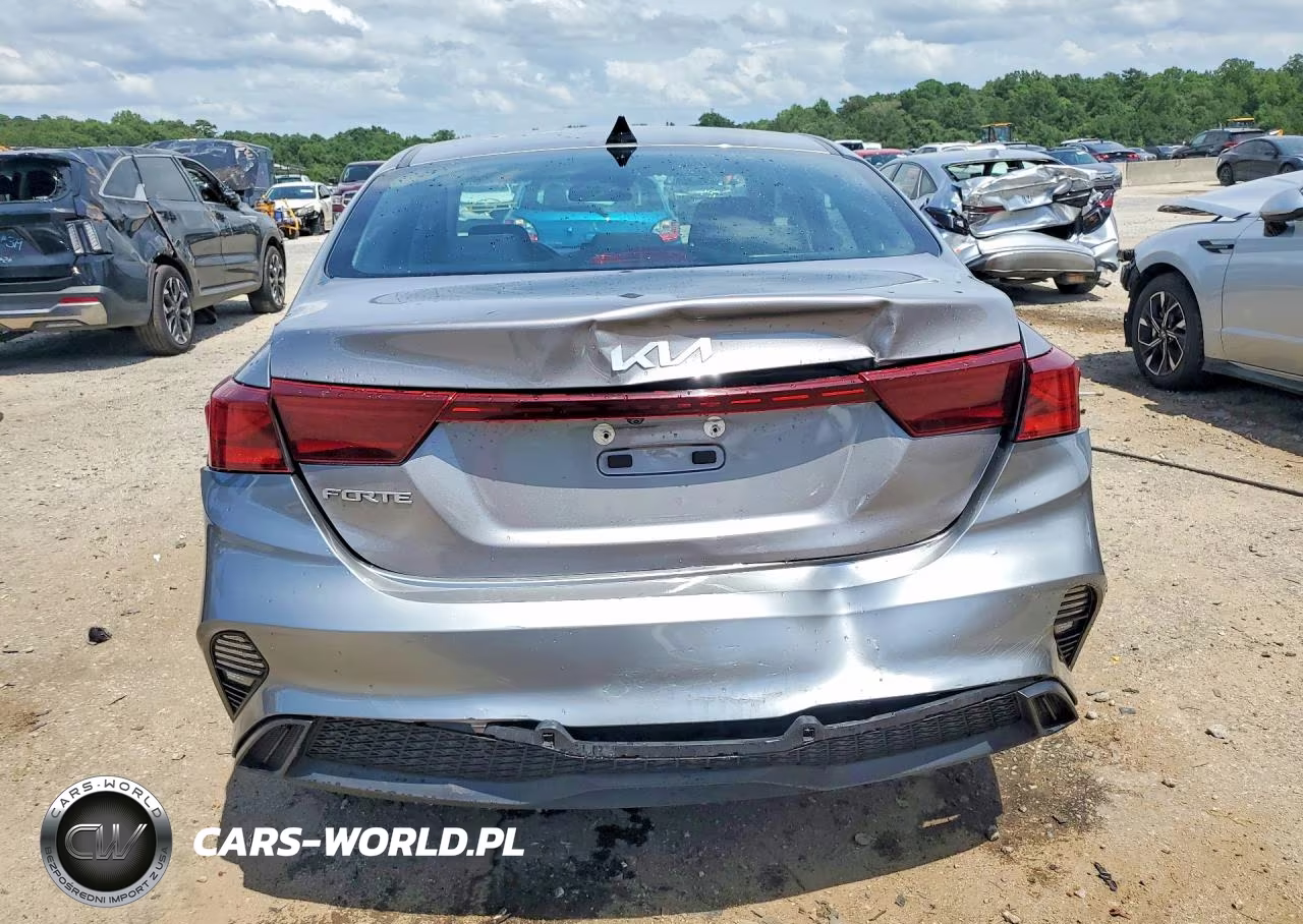 2023 Kia Forte Lxs VIN:3KPF24ADXPE530538 - 6