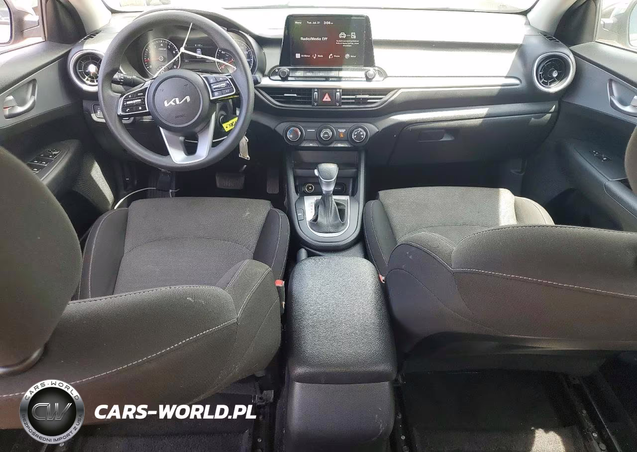 2023 Kia Forte Lxs VIN:3KPF24ADXPE530538 - 8