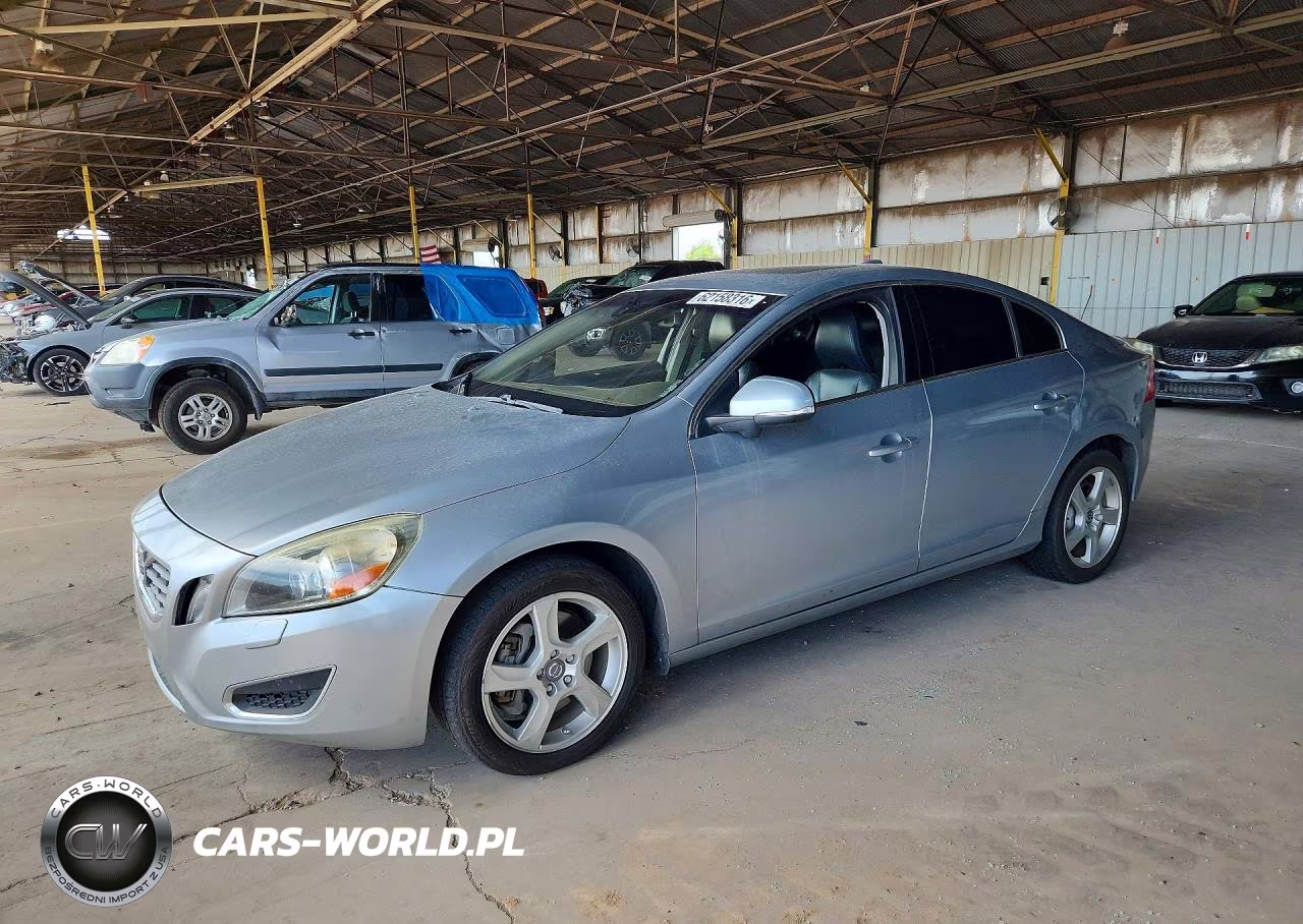 2013 Volvo S60 T5