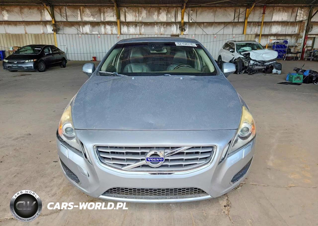 2013 Volvo S60 T5 VIN:YV1612FSXD1223281 - 5