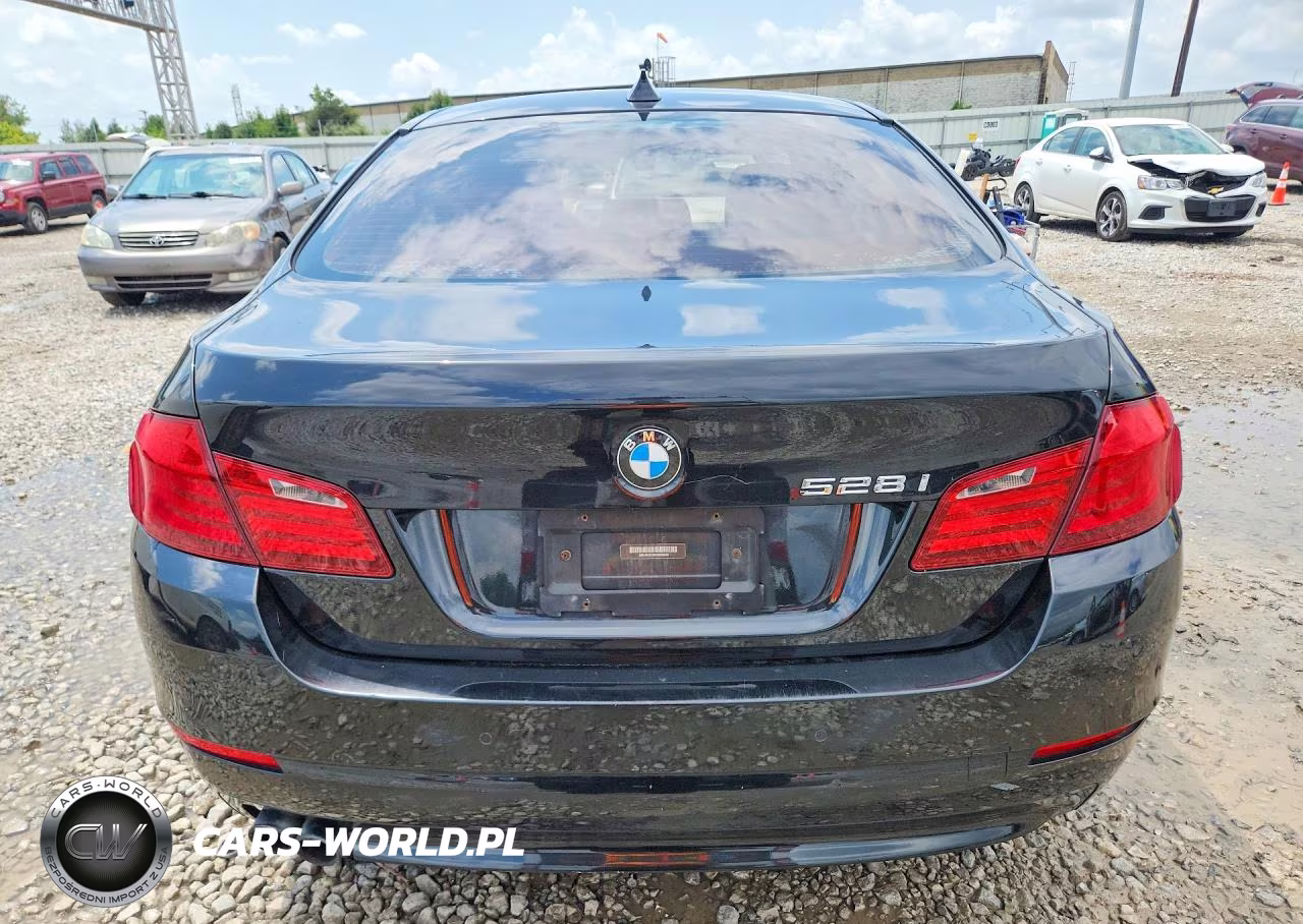 2012 BMW 528 Xi VIN:WBAXH5C59CDW06998 - 6