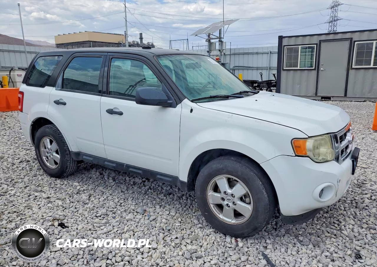 2012 Ford Escape Xls VIN:1FMCU0C76CKC47781 - 4