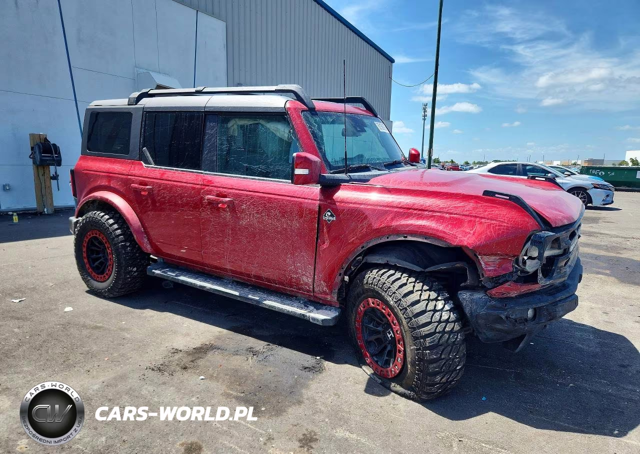 2021 Ford Bronco Base VIN:1FMEE5BP1MLA71156 - 4