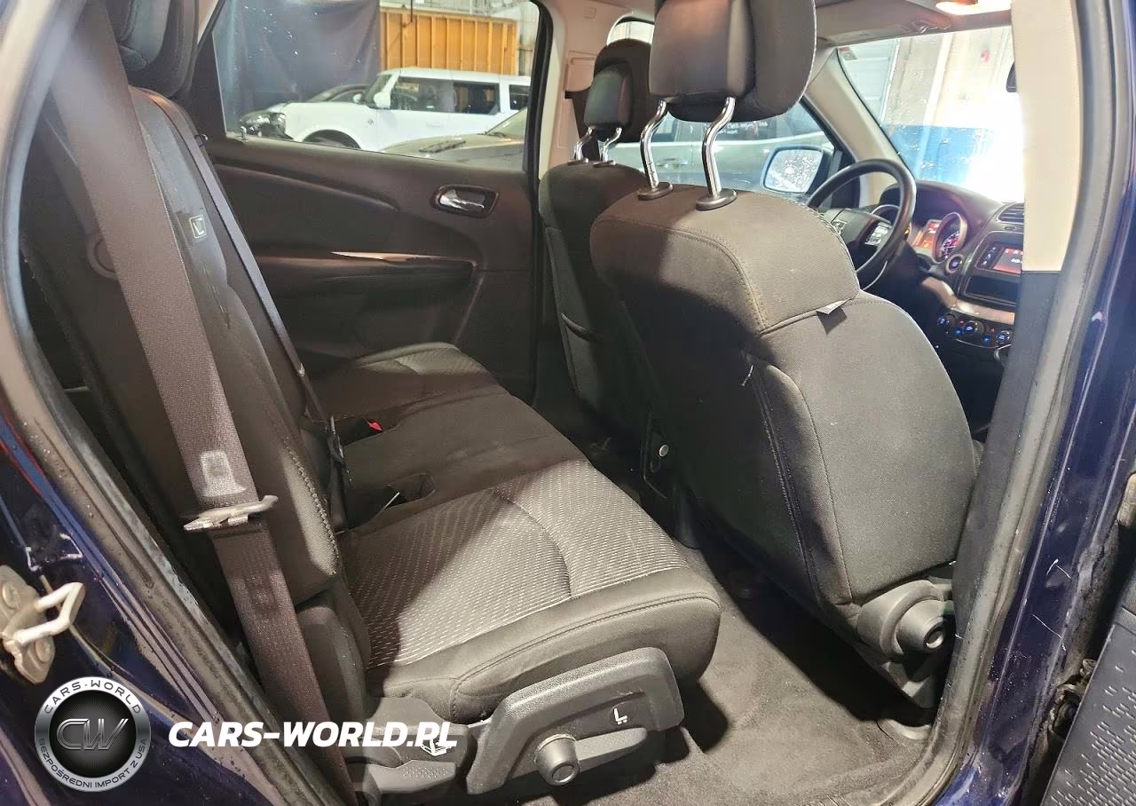 2020 Dodge Journey Se VIN:3C4PDCAB0LT275556 - 11