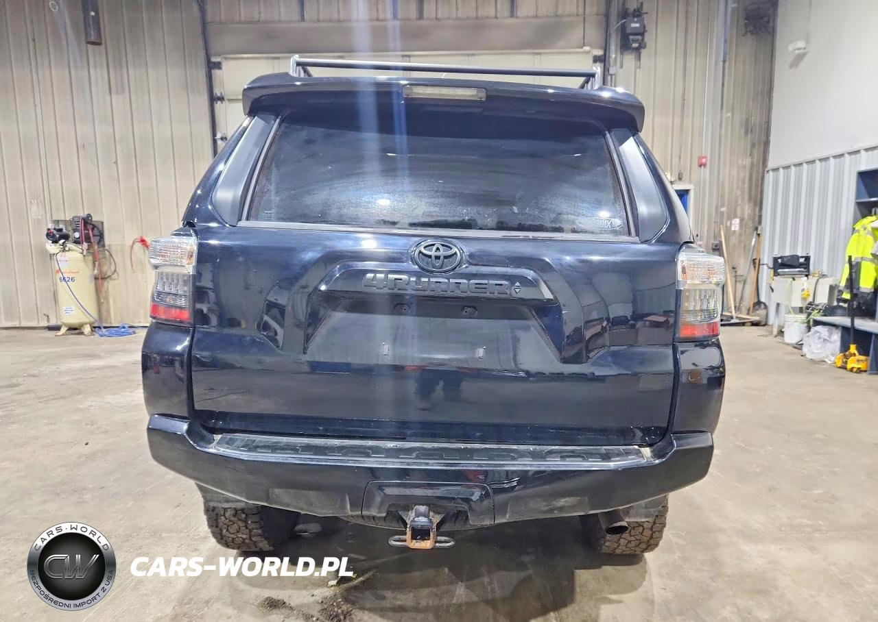 2021 Toyota 4Runner Venture Edition VIN:JTEHU5JRXM5897169 - 6