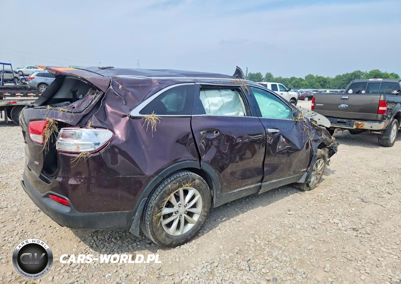 2016 Kia Sorento Lx VIN:5XYPGDA37GG014749 - 3