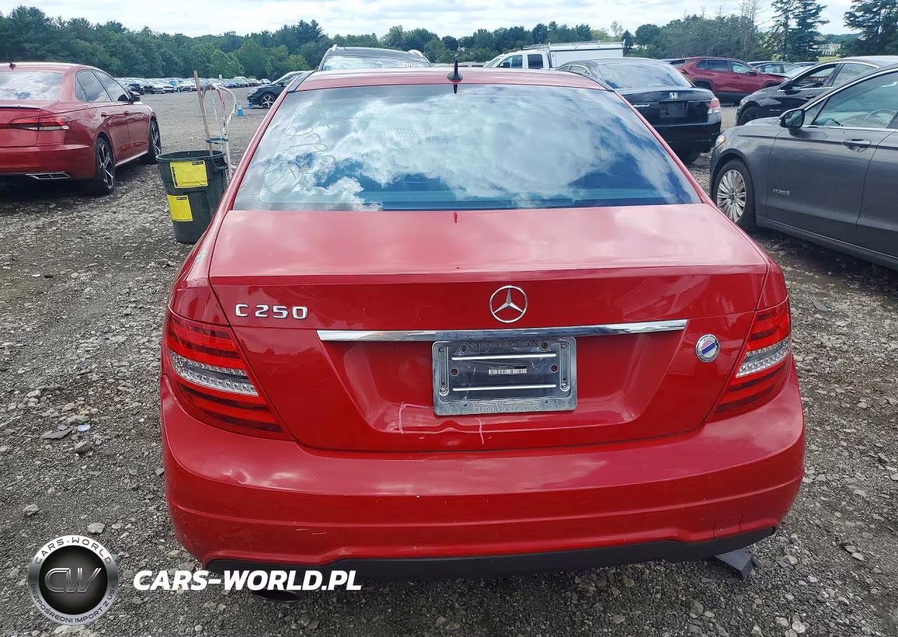 2013 Mercedes-Benz C 250 VIN:WDDGF4HB1DR277452 - 6