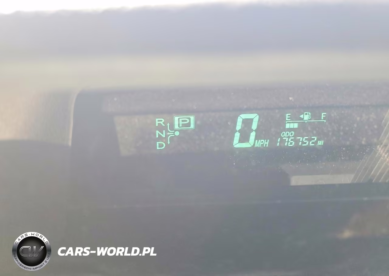 2008 Toyota Prius Base VIN:JTDKB20U187702381 - 9