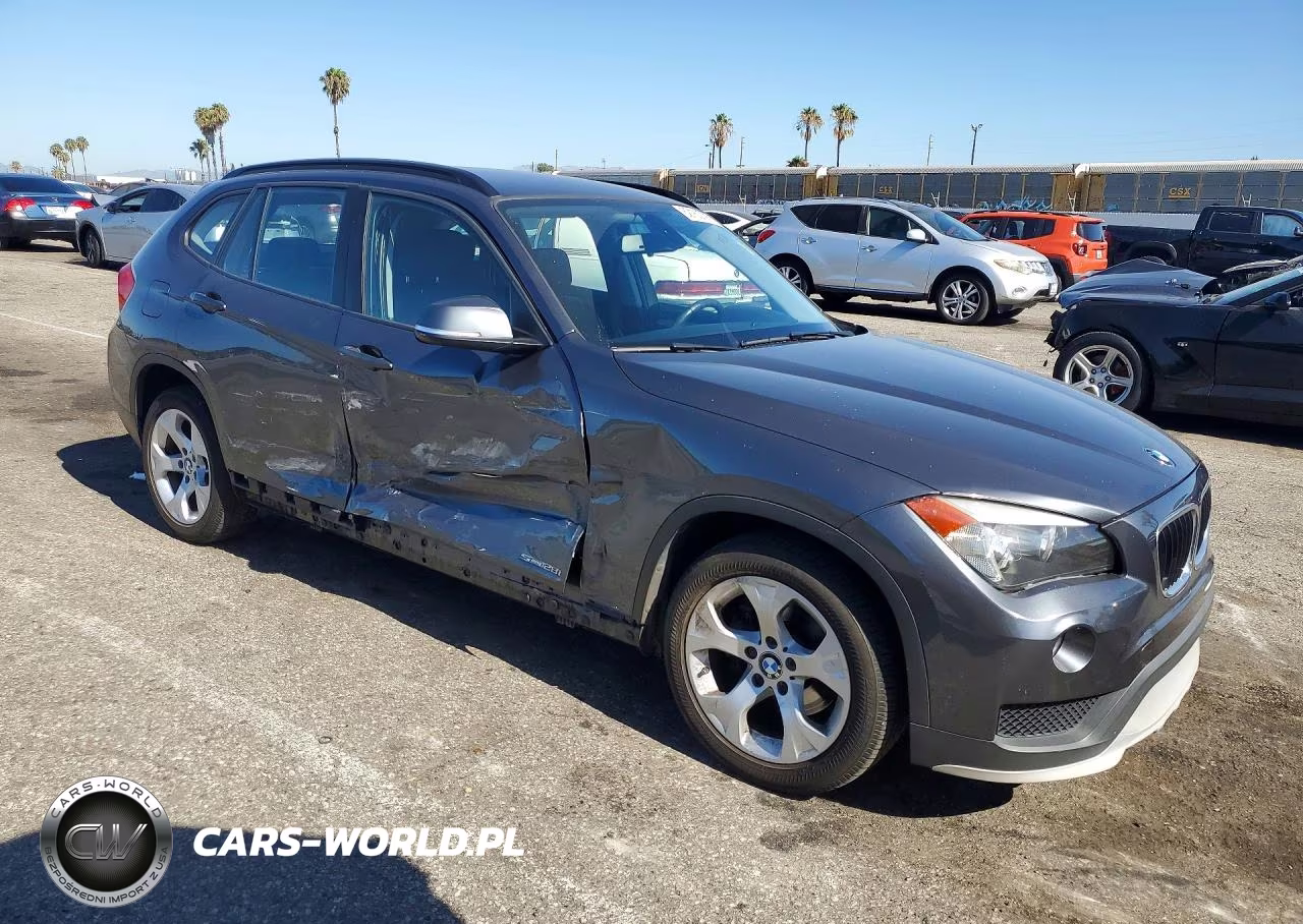 2015 BMW X1 Sdrive28I VIN:WBAVM1C50FV317017 - 4