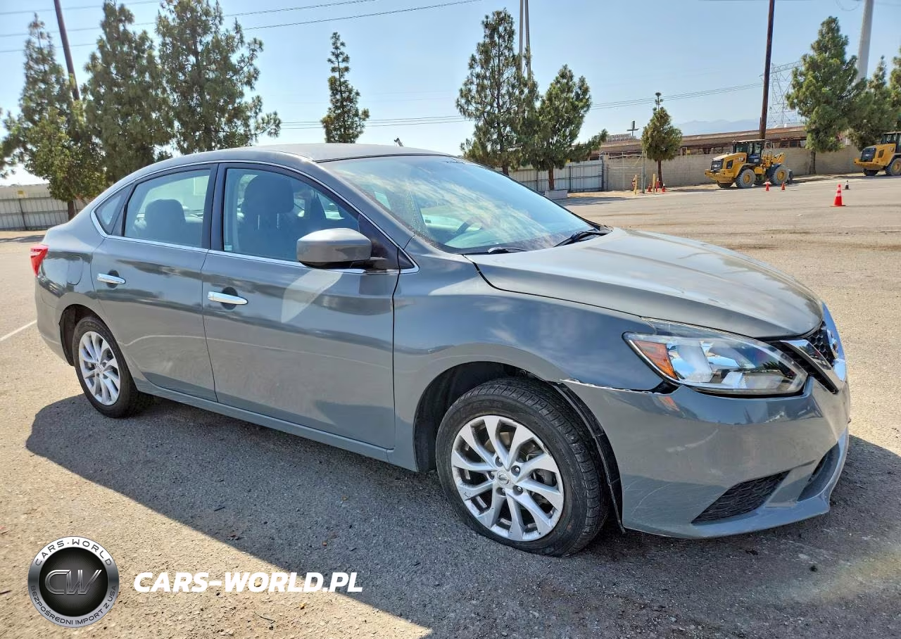 2018 Nissan Sentra Sv VIN:3N1AB7AP6JY249111 - 4