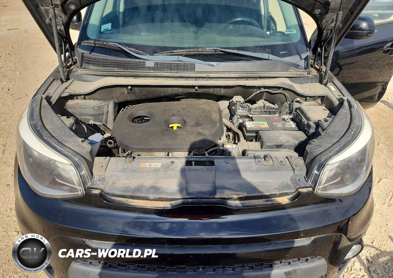 2018 Kia Soul + VIN:KNDJP3A53J7535327 - 11
