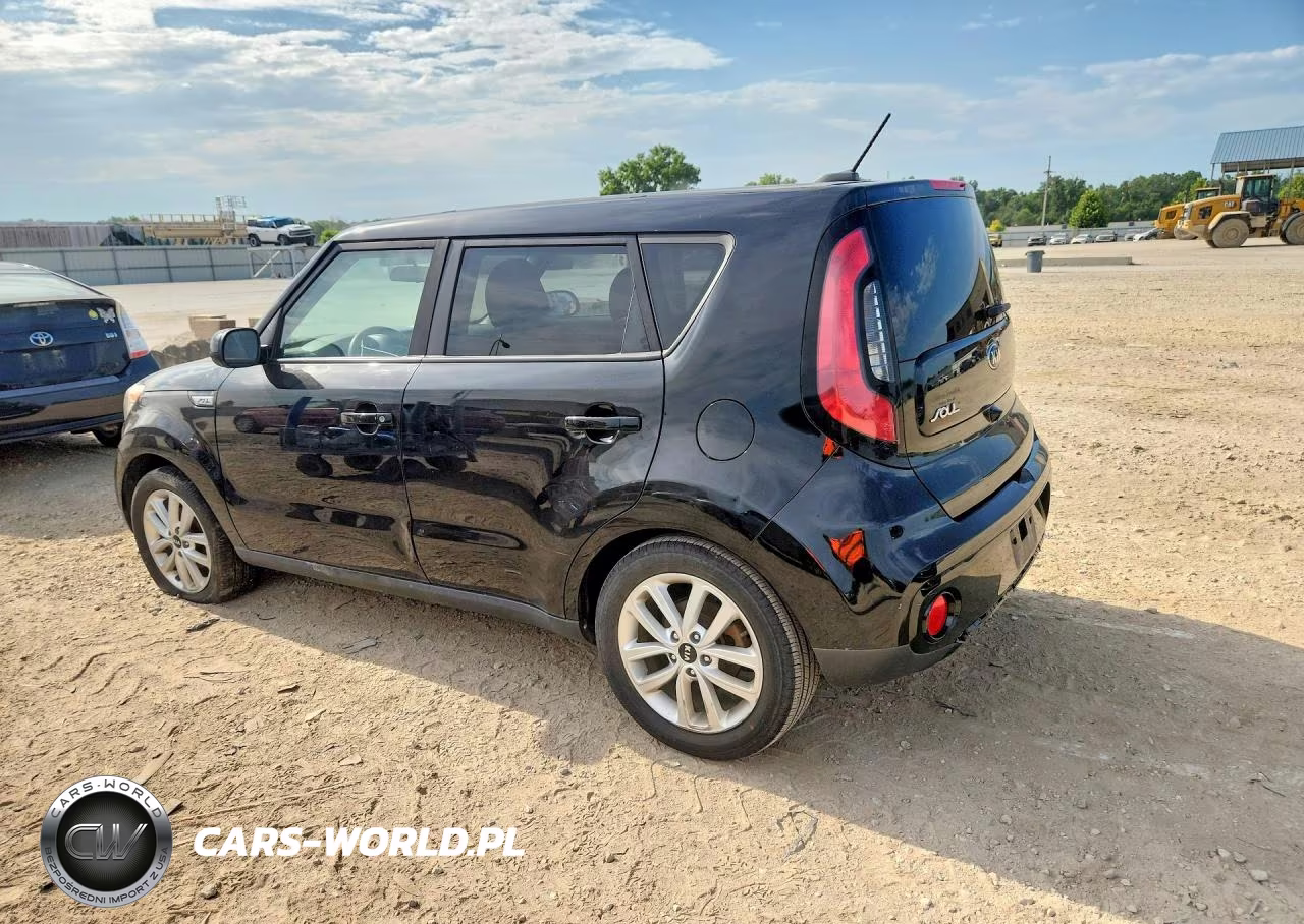 2018 Kia Soul + VIN:KNDJP3A53J7535327 - 2