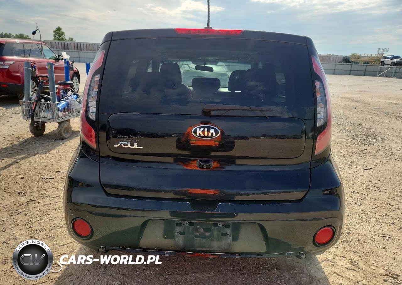 2018 Kia Soul + VIN:KNDJP3A53J7535327 - 6