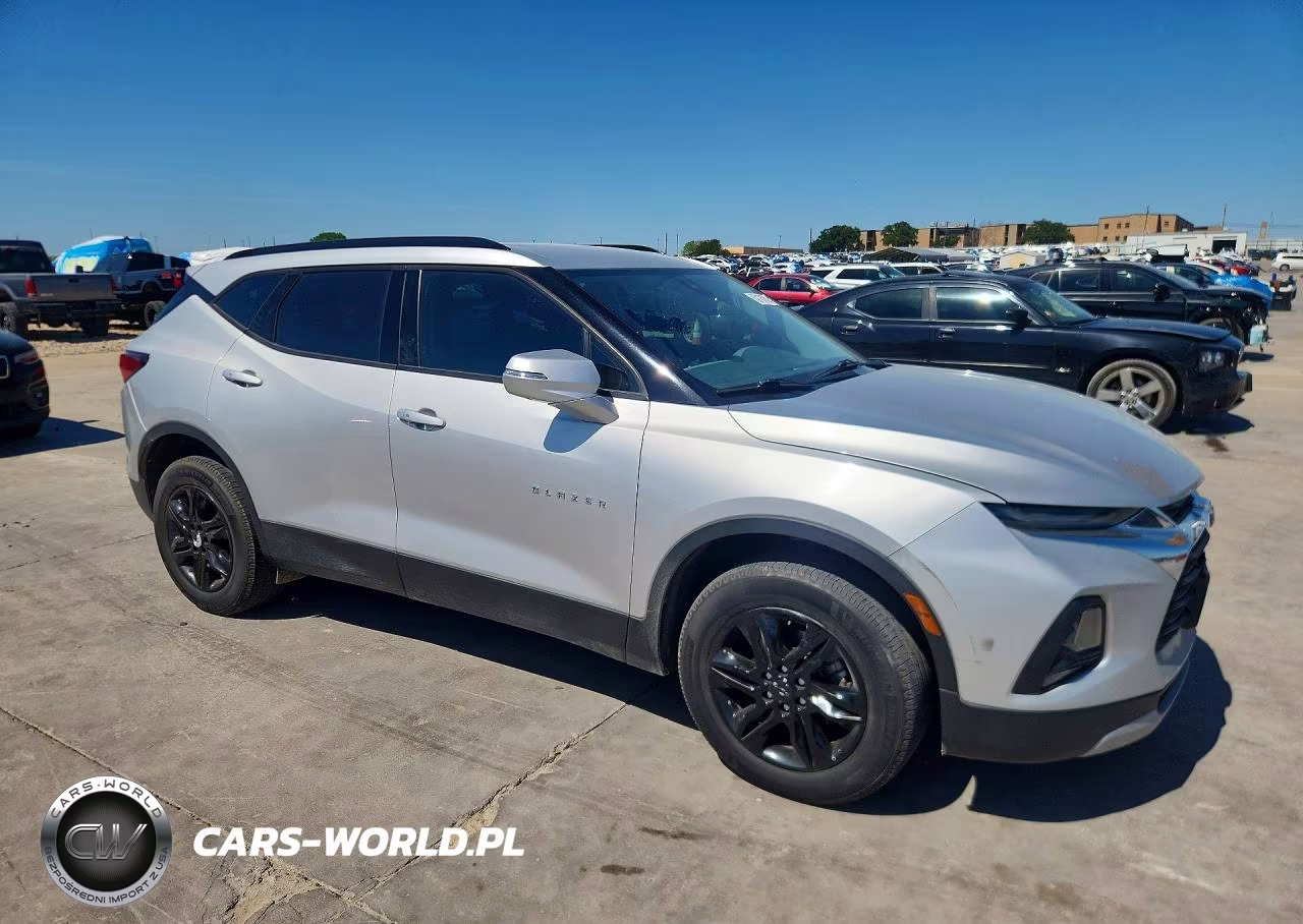 2021 Chevrolet Blazer 3Lt VIN:3GNKBJRS2MS533972 - 4