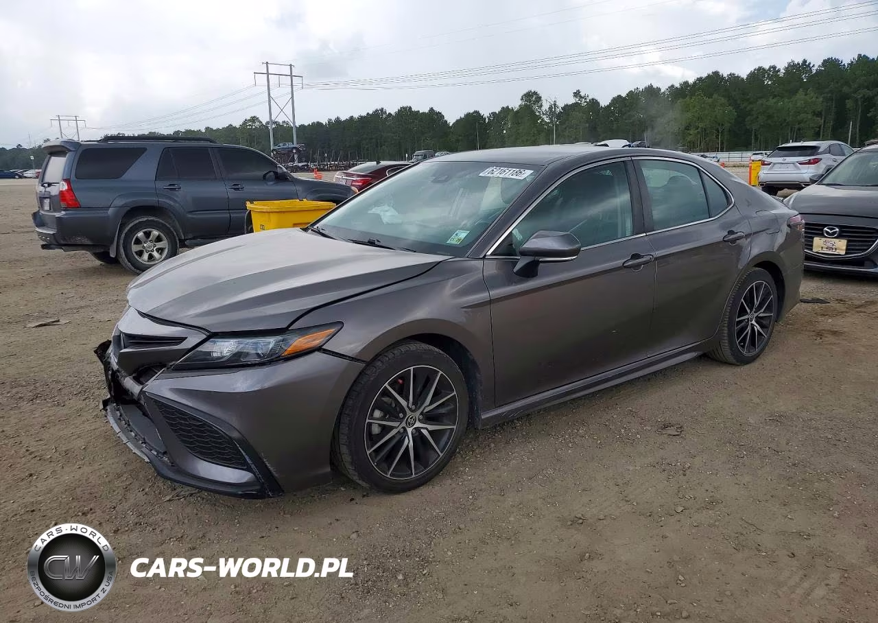 2022 Toyota Camry Se – zdjęcie 1 z 12
