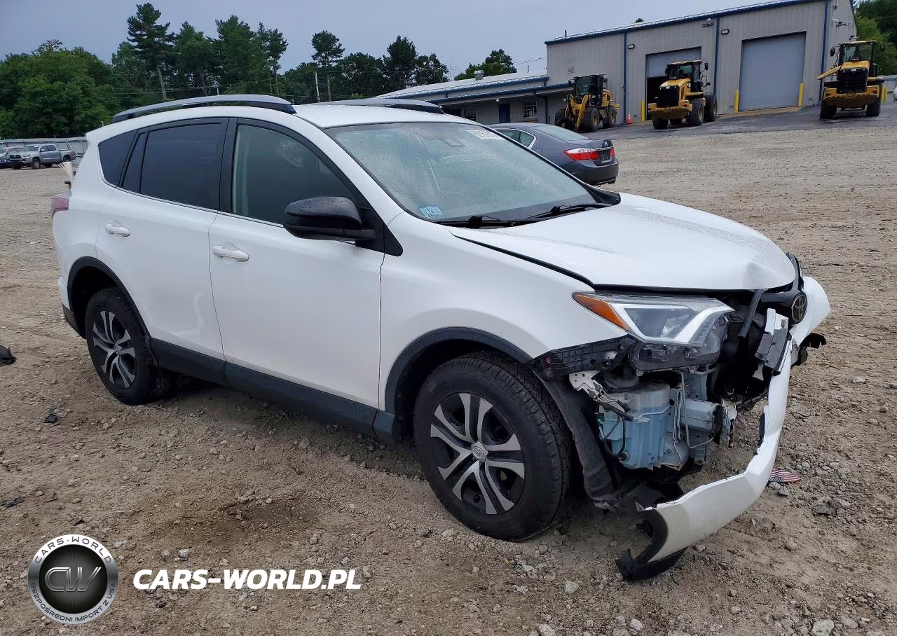 2017 Toyota Rav4 Le VIN:JTMBFREV4HJ135178 - 4