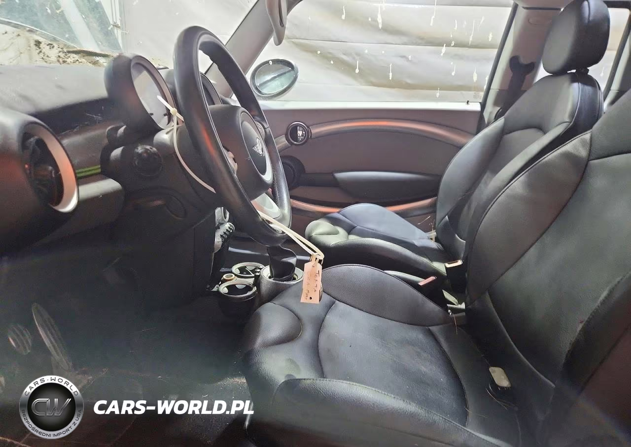 2008 Mini Cooper S Clubman VIN:WMWMM33538TP70957 - 7