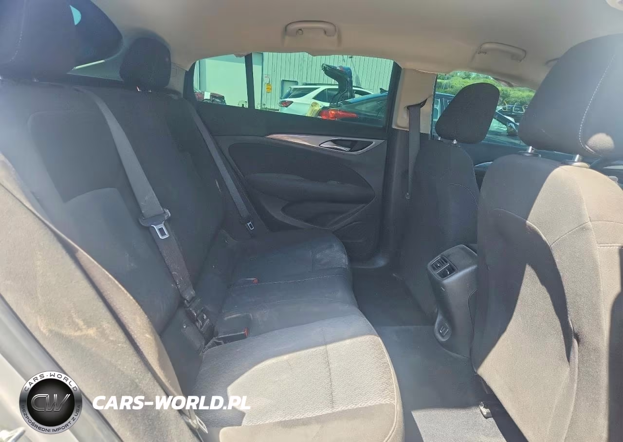 2019 Buick Regal Preferred VIN:W04GL6SXXK1007614 - 10