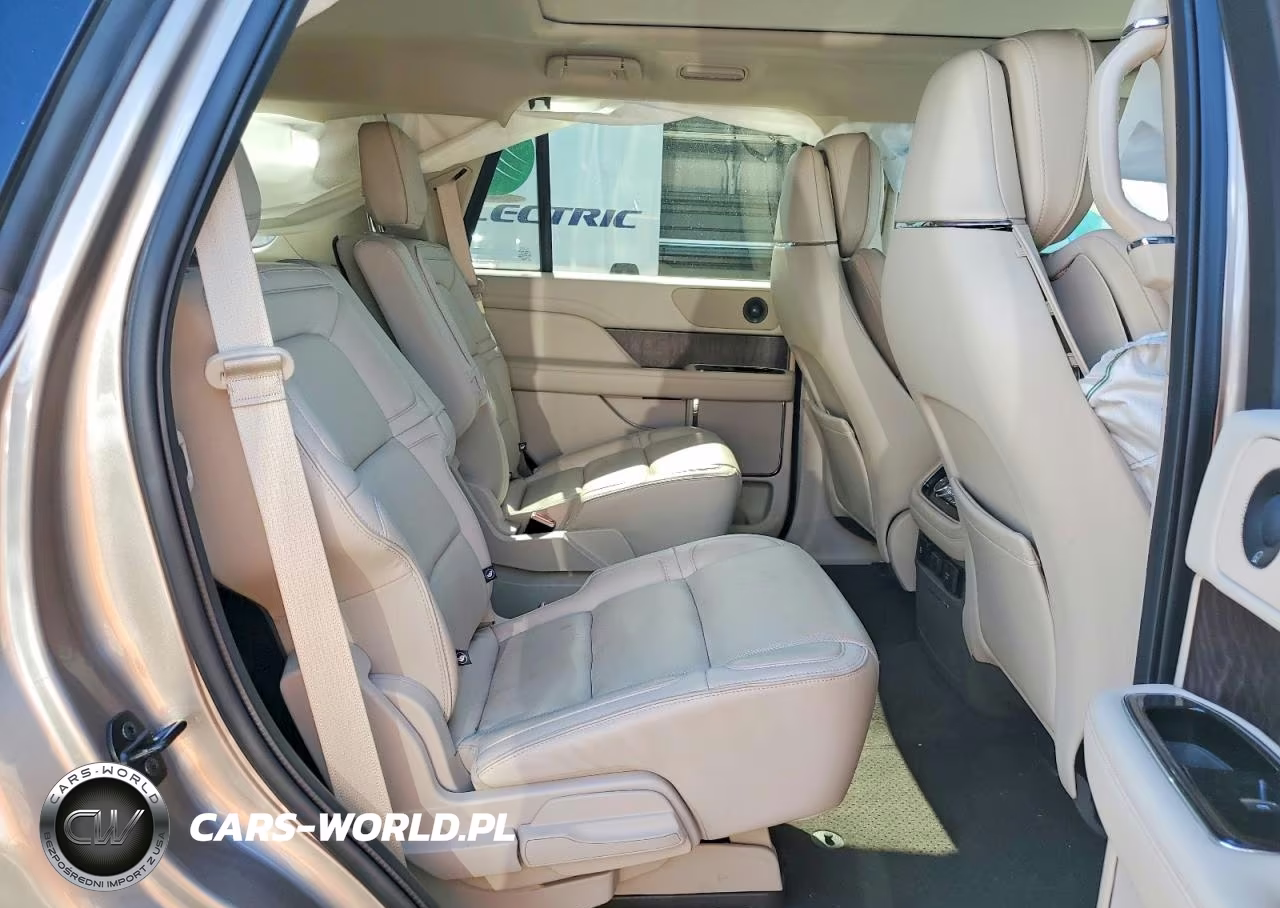 2019 Lincoln Navigator Reserve VIN:5LMJJ2LT3KEL10239 - 11