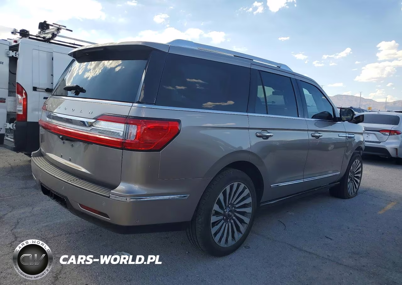 2019 Lincoln Navigator Reserve VIN:5LMJJ2LT3KEL10239 - 3