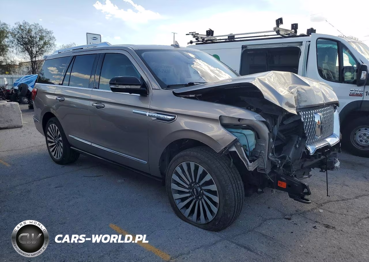 2019 Lincoln Navigator Reserve VIN:5LMJJ2LT3KEL10239 - 4