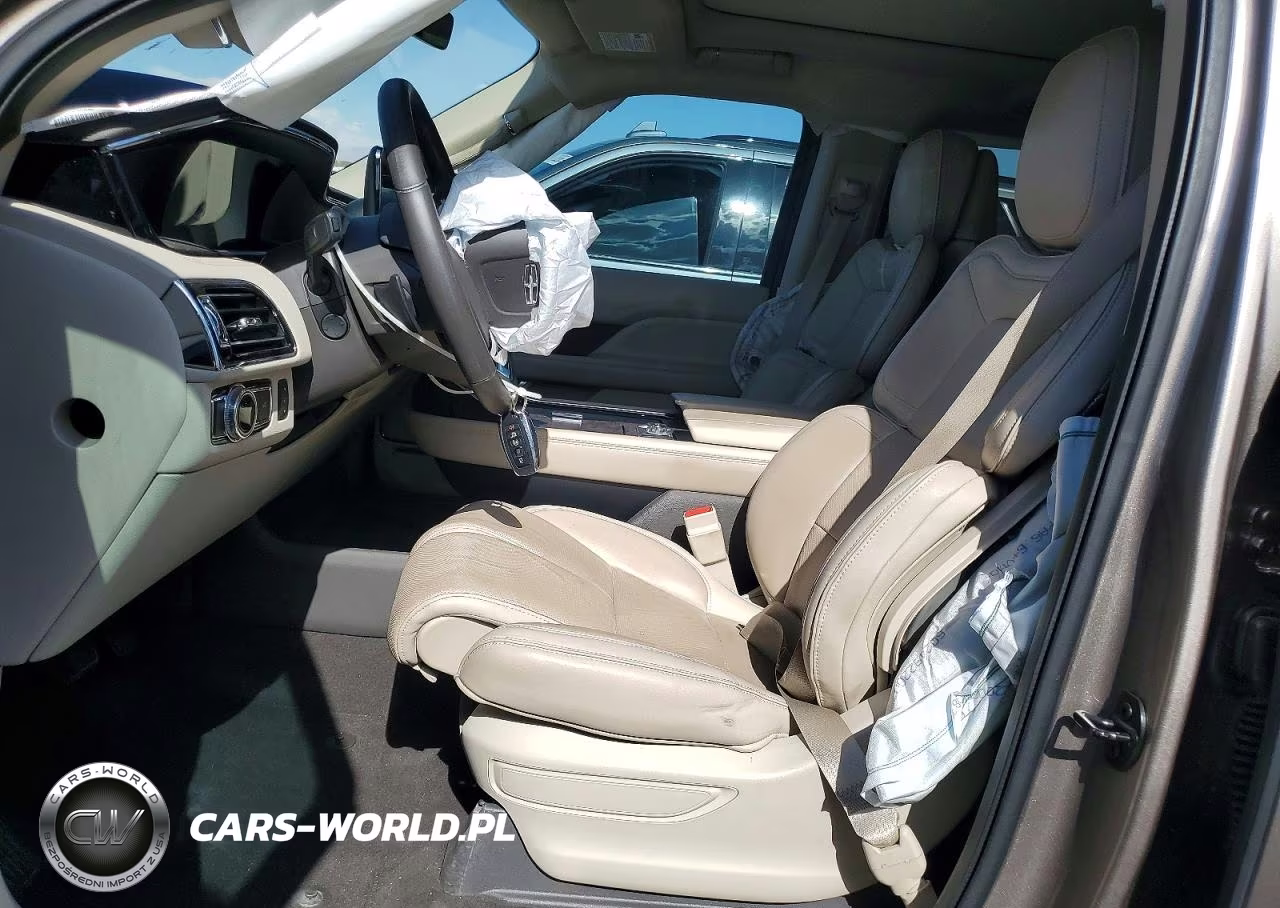 2019 Lincoln Navigator Reserve VIN:5LMJJ2LT3KEL10239 - 7