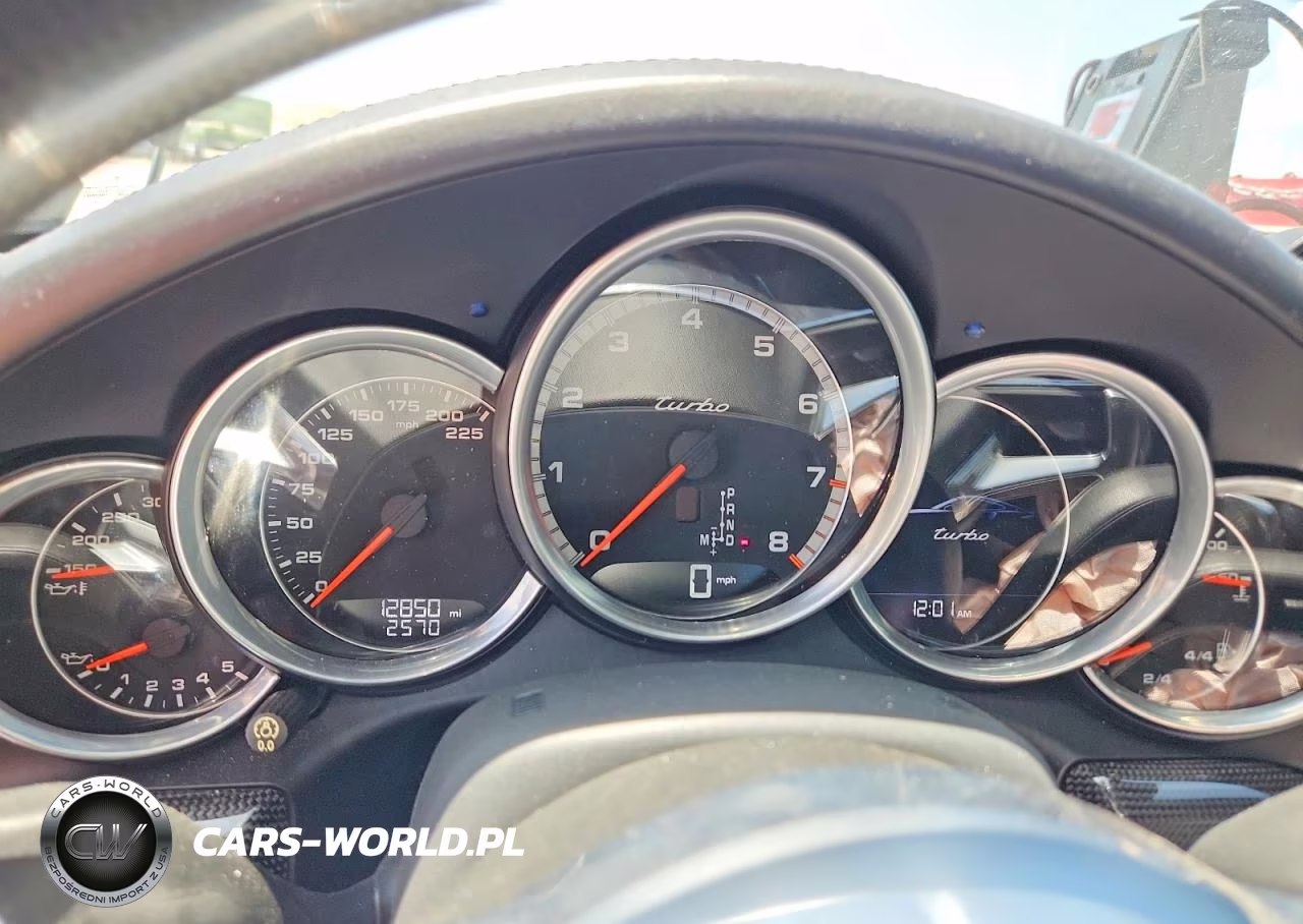 2018 Porsche 911 Turbo VIN:WP0AD2A92JS156919 - 9