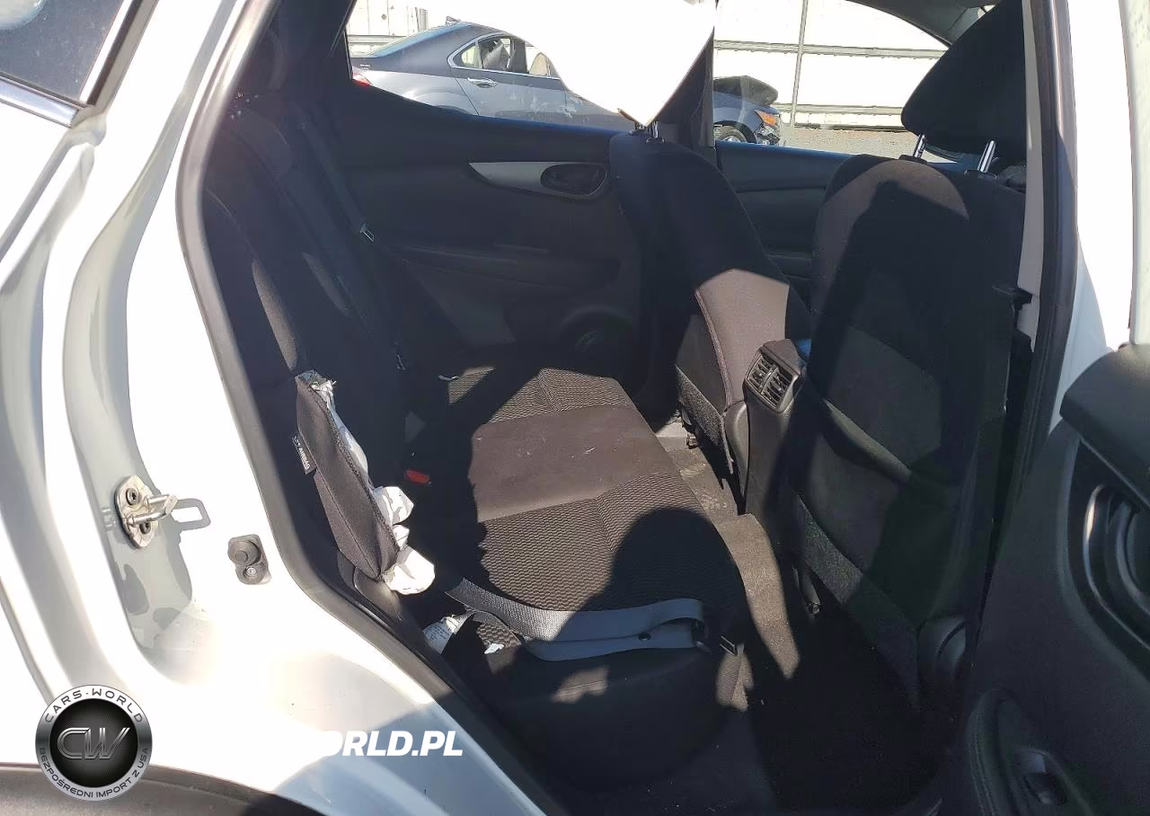 2021 Nissan Rogue Sport S VIN:JN1BJ1AW5MW430384 - 11