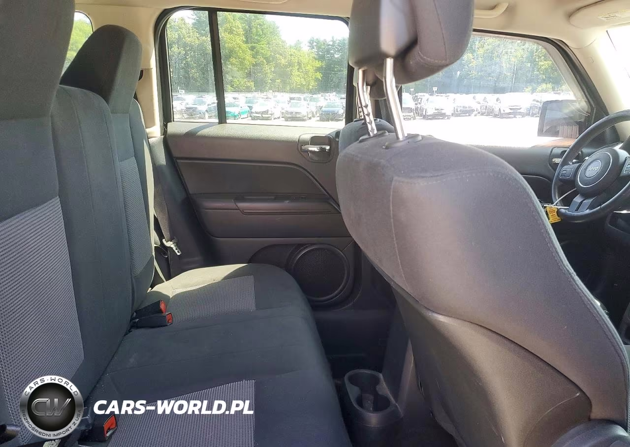 2013 Jeep Patriot Latitude VIN:1C4NJPFB8DD205178 - 11
