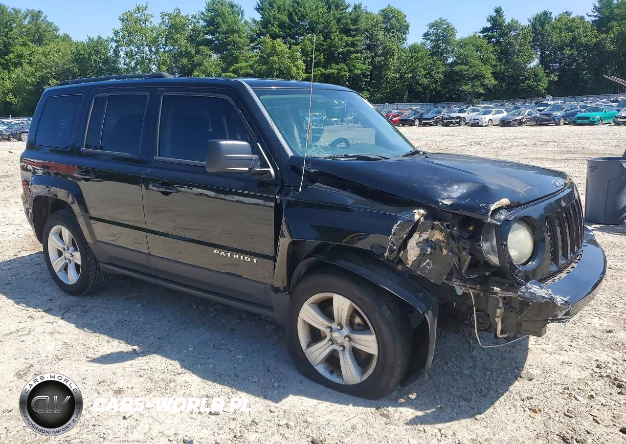 2013 Jeep Patriot Latitude VIN:1C4NJPFB8DD205178 - 4