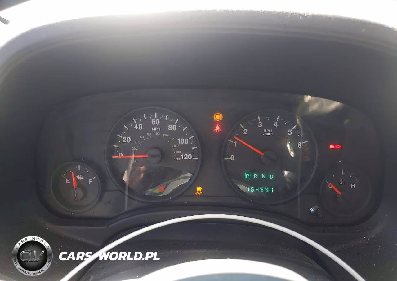 2013 Jeep Patriot Latitude VIN:1C4NJPFB8DD205178 - 9