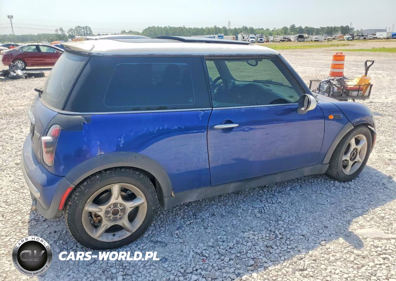2003 Mini Cooper VIN:WMWRC33483TJ52168 - 3