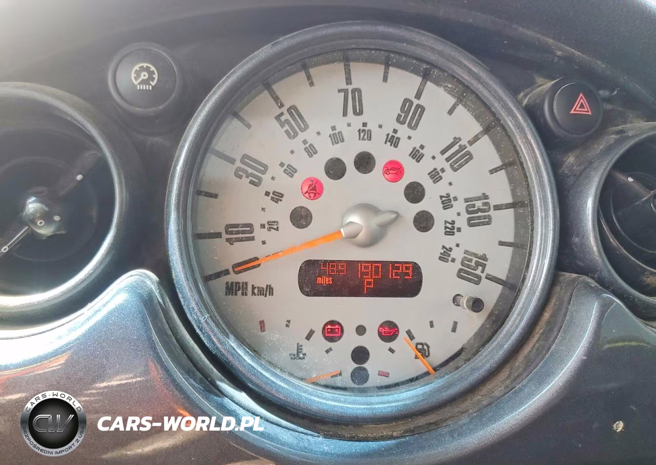 2003 Mini Cooper VIN:WMWRC33483TJ52168 - 9