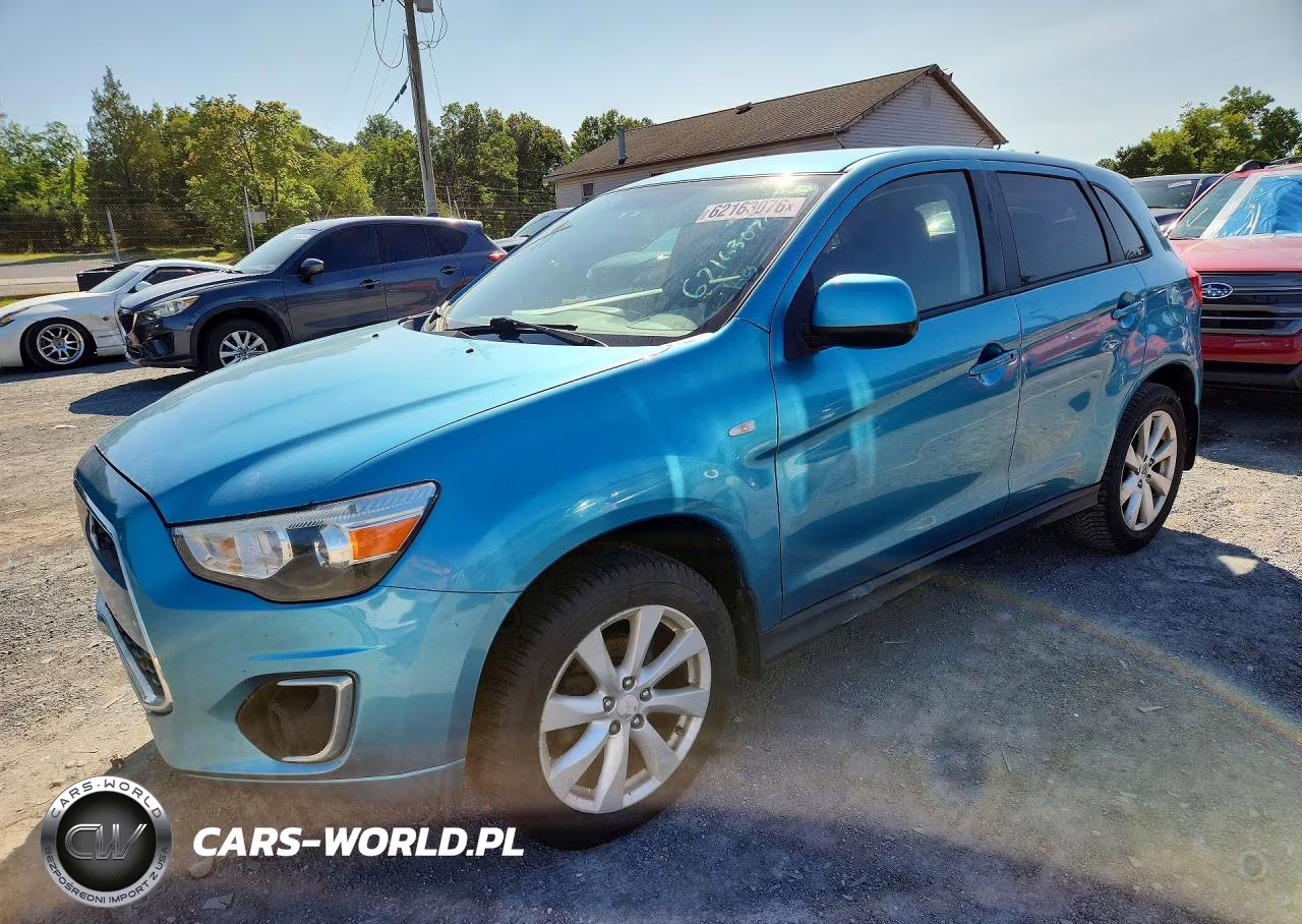 2013 Mitsubishi Outlander Sport Es