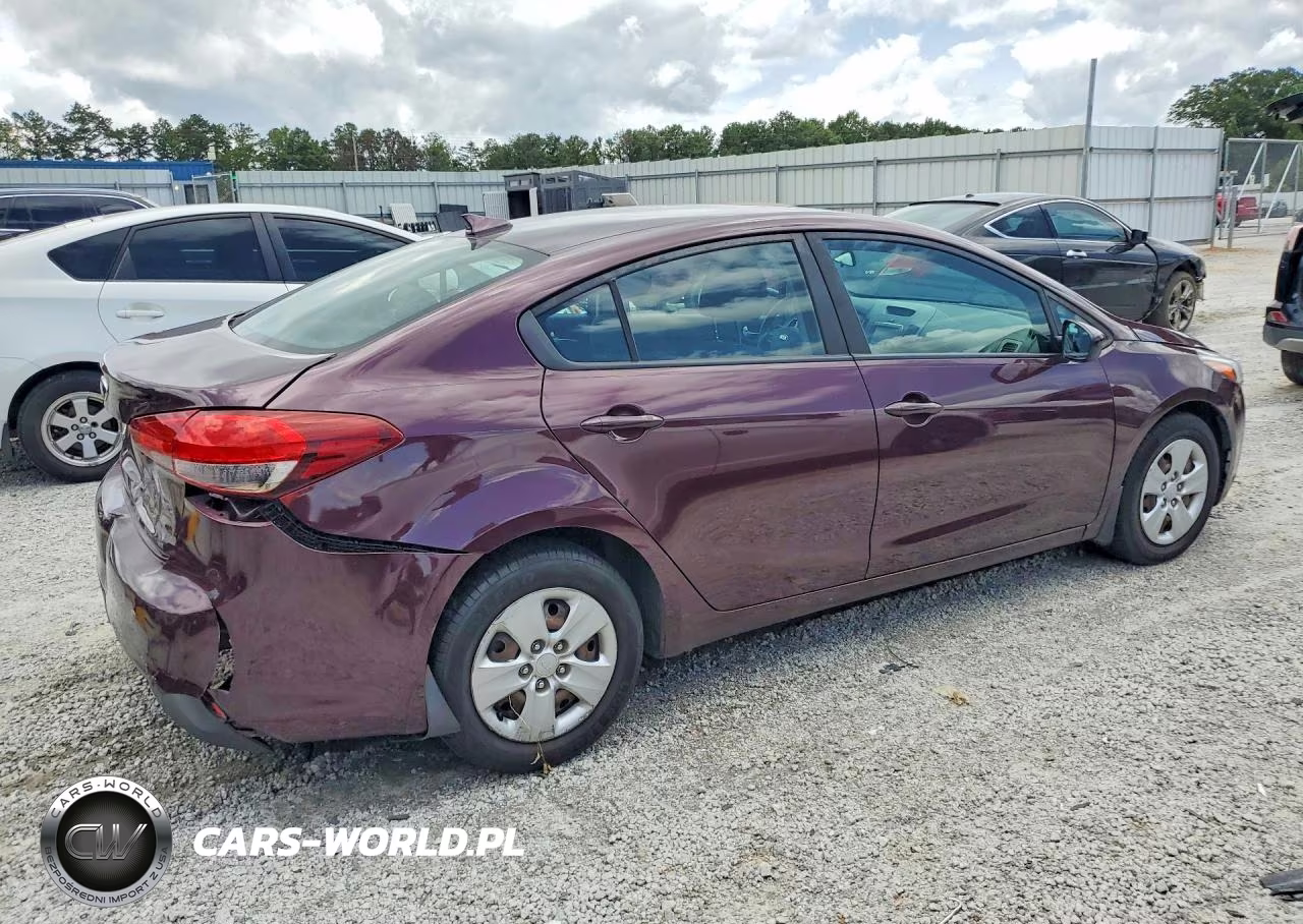2018 Kia Forte Lx VIN:3KPFL4A7XJE196770 - 3