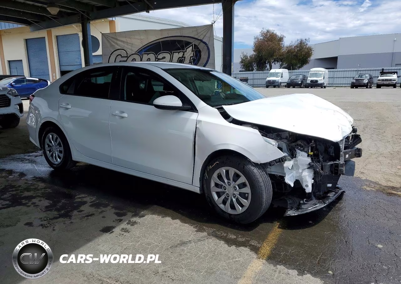 2024 Kia Forte Lx VIN:3KPF24ADXRE699073 - 4