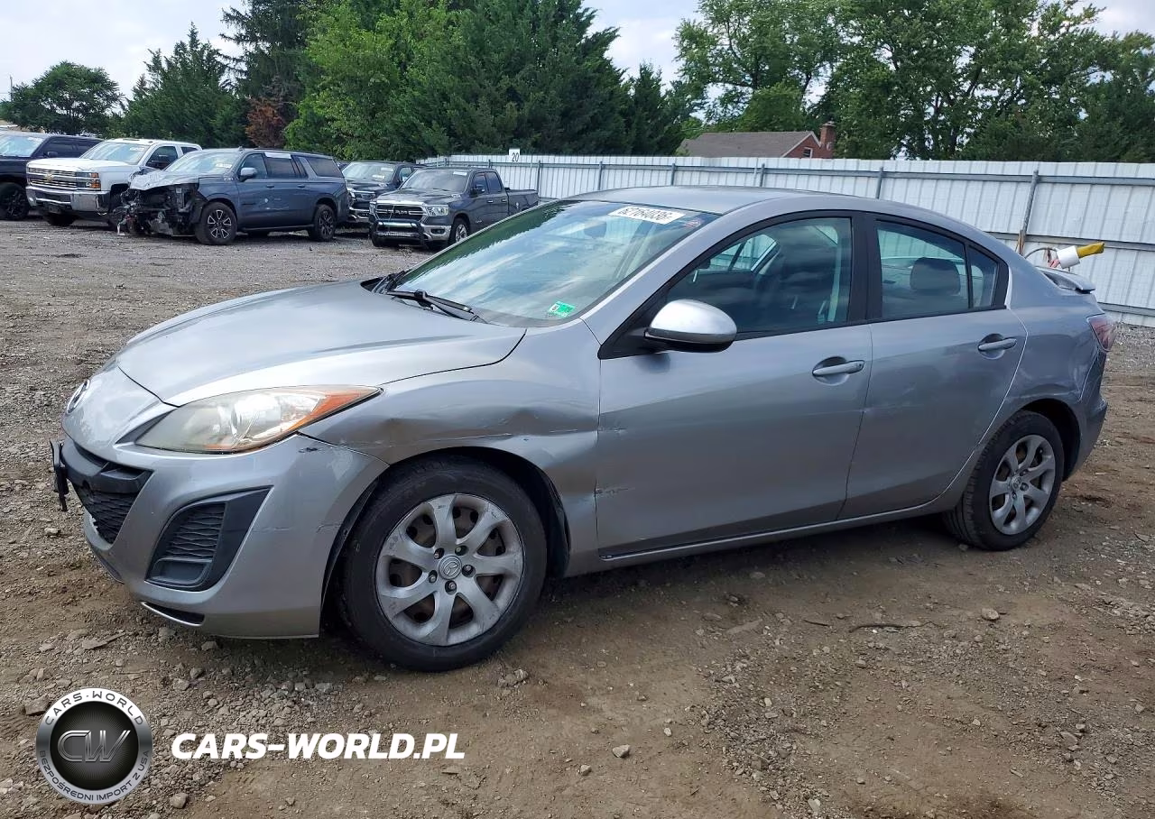 2010 Mazda 3 I